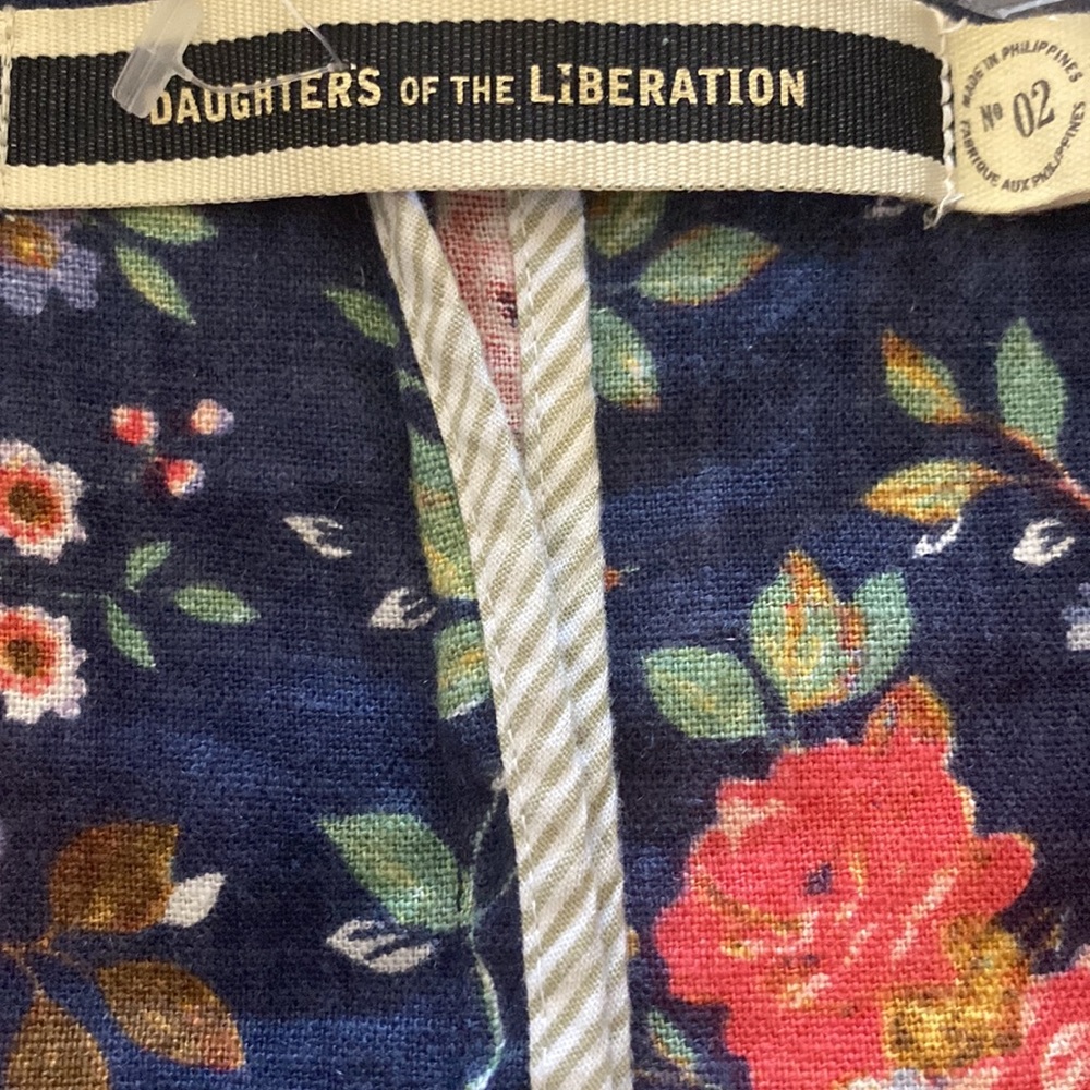 Daughters Of The Liberation Floral Blazer - Picture 6 of 11